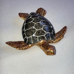 Gold and marble turtle